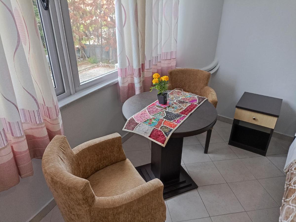 10 Apartmants Olimpia Mir Durrës Exteriér fotografie